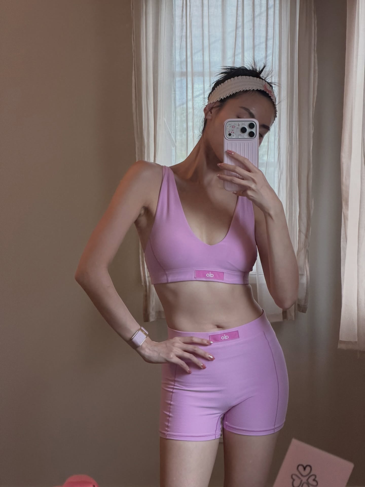 ดาว - พิมพ์ทอง วชิราคม