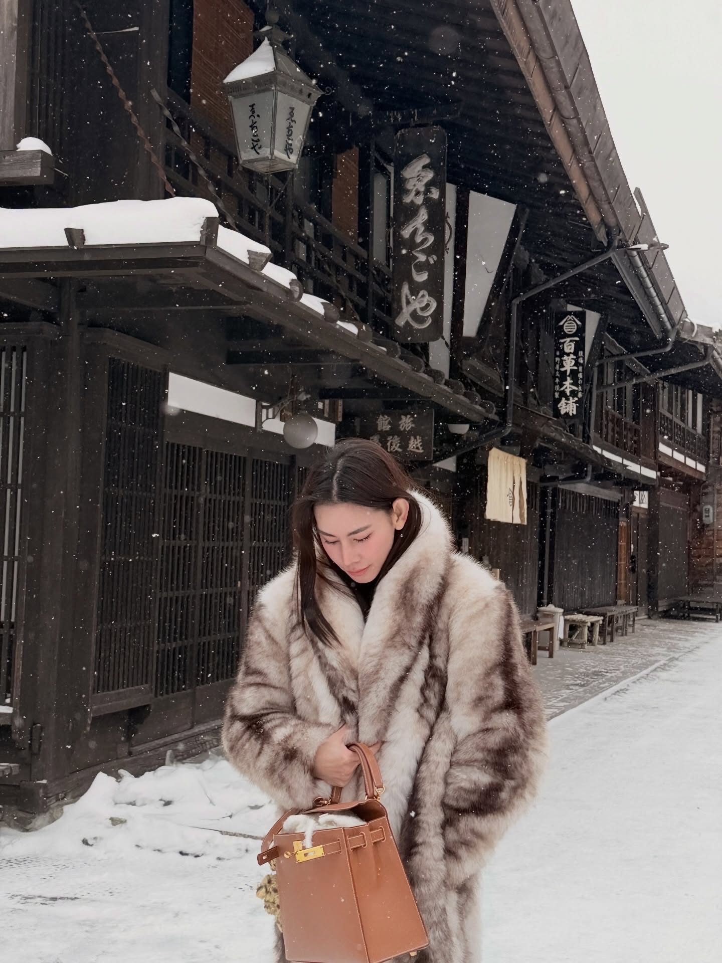 ดาว - พิมพ์ทอง วชิราคม