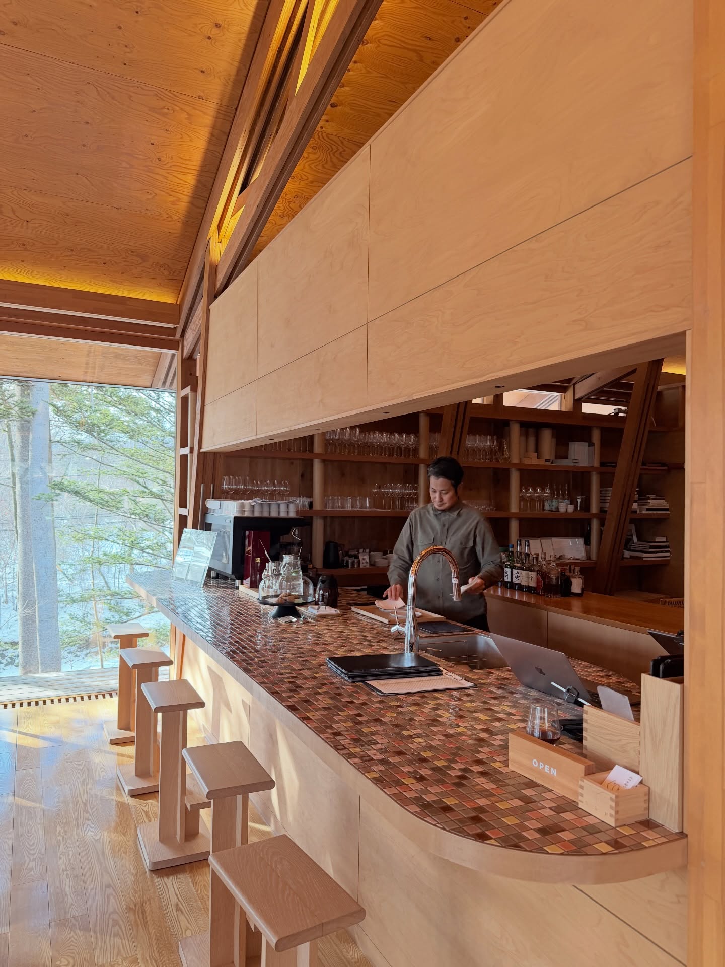 ดาว - พิมพ์ทอง วชิราคม