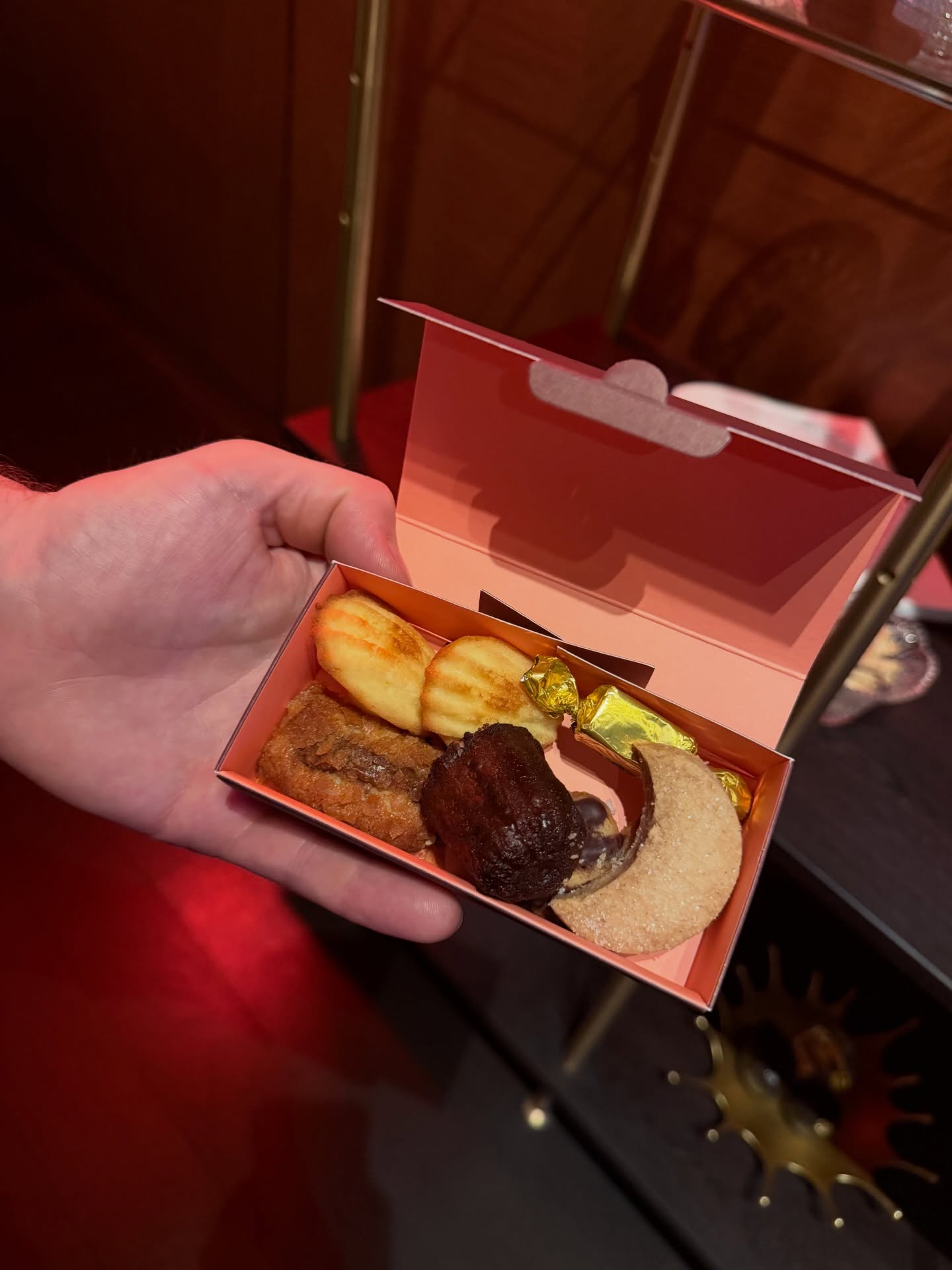 ดาว - พิมพ์ทอง วชิราคม