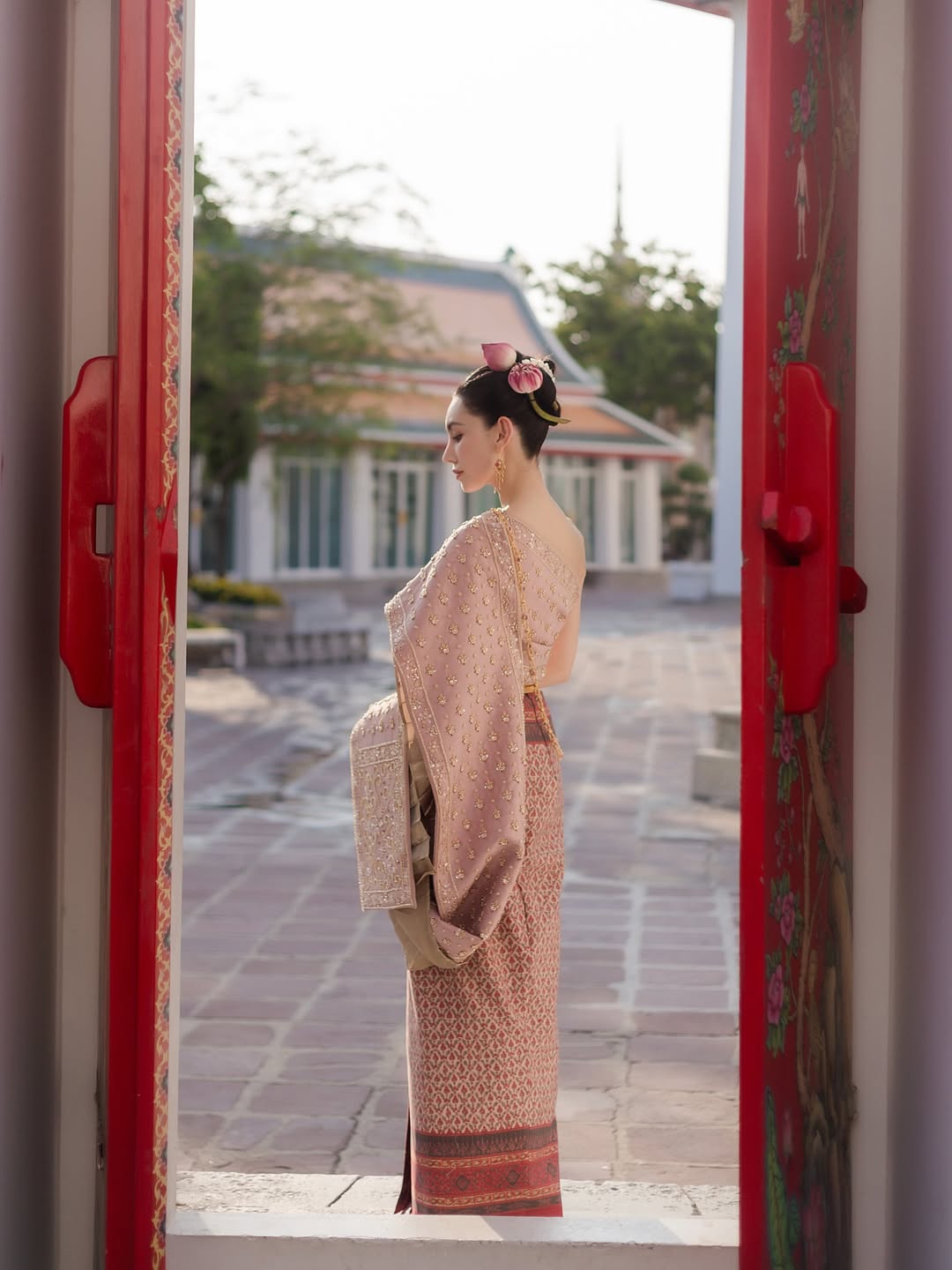 ดาว - พิมพ์ทอง วชิราคม