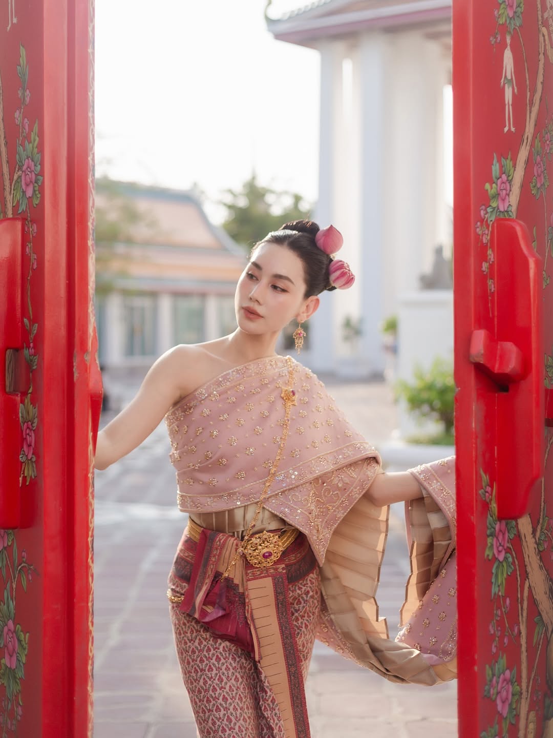 ดาว - พิมพ์ทอง วชิราคม