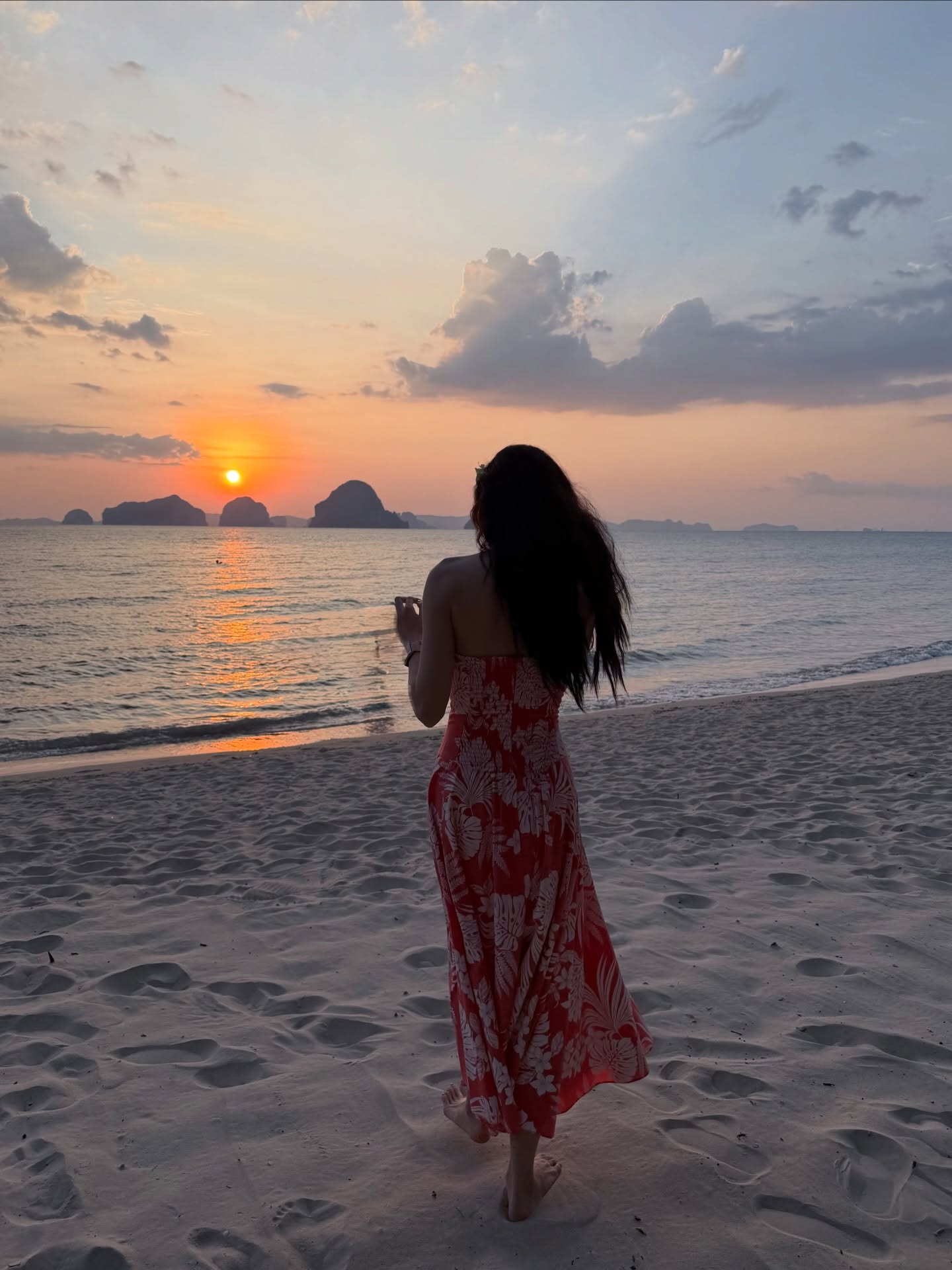 ดาว - พิมพ์ทอง วชิราคม