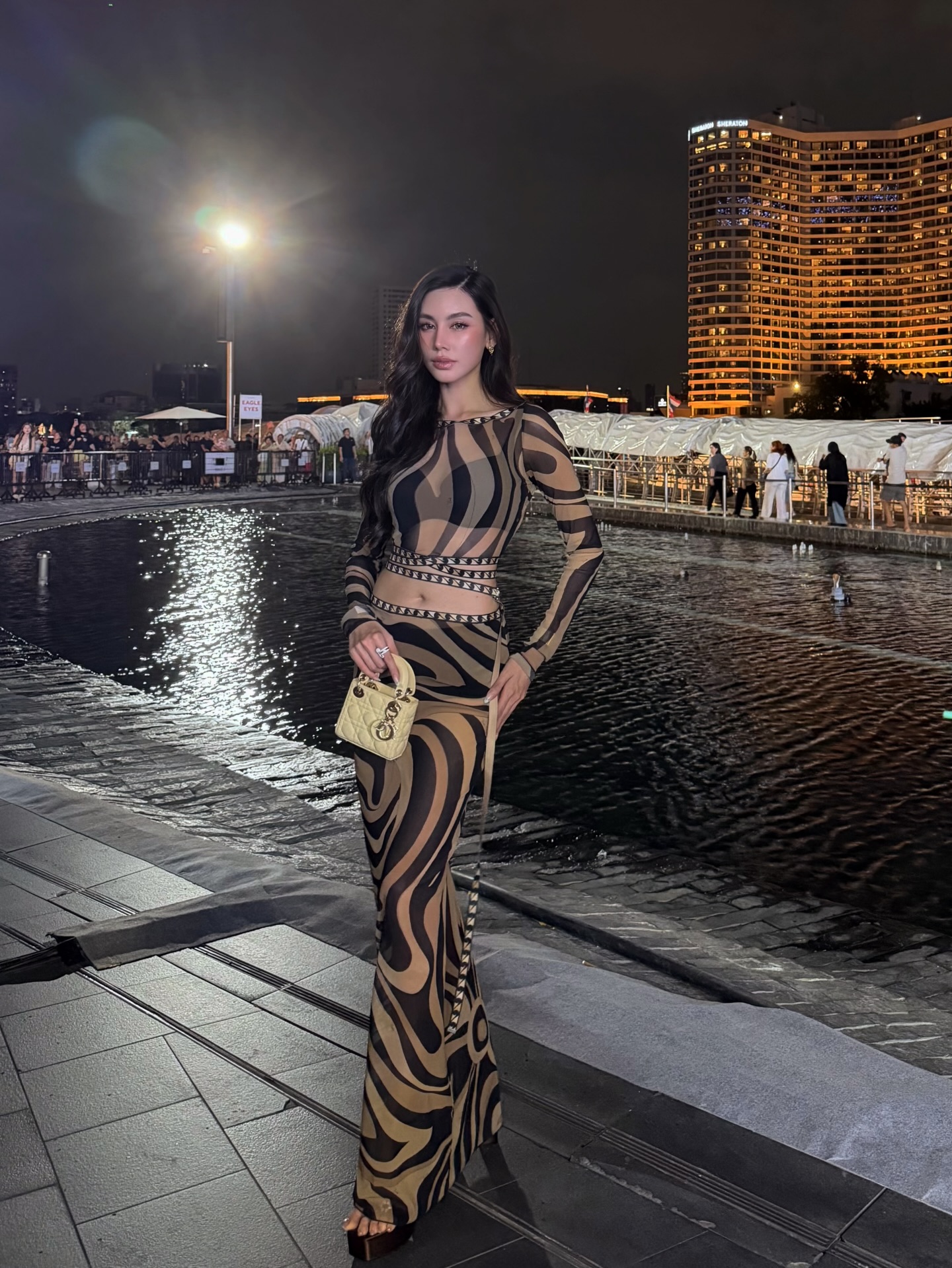 ดาว - พิมพ์ทอง วชิราคม