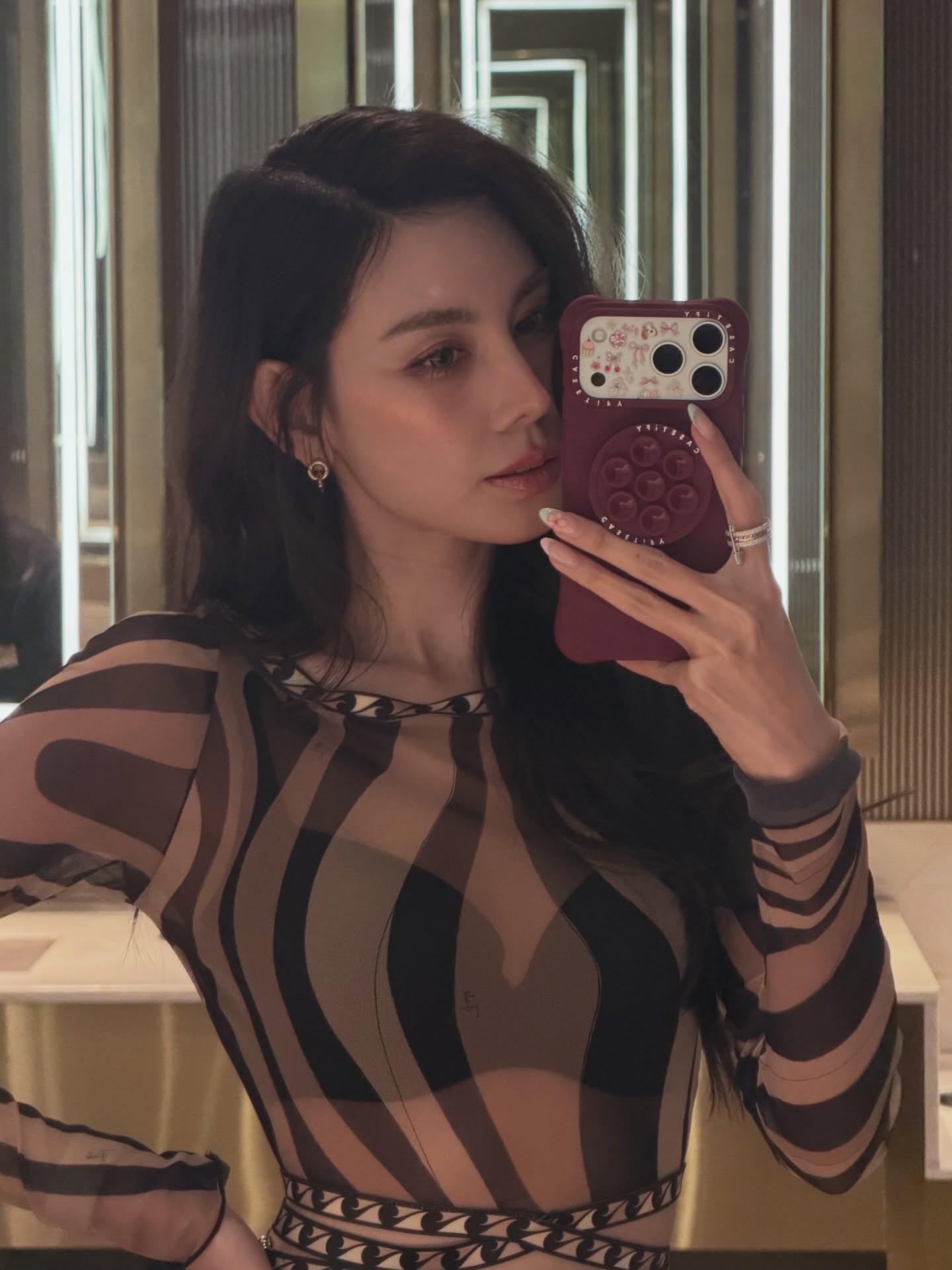 ดาว - พิมพ์ทอง วชิราคม