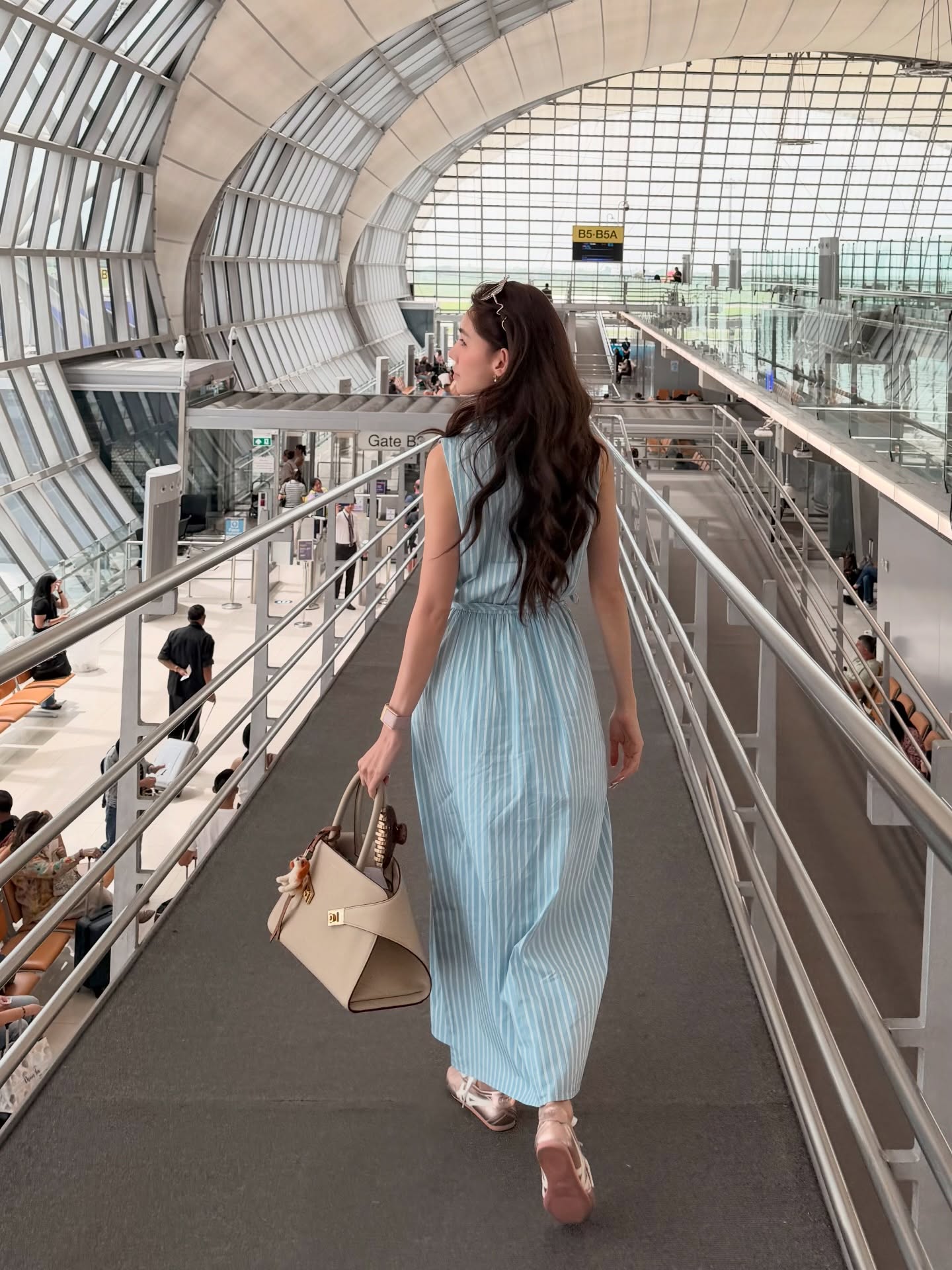 ดาว - พิมพ์ทอง วชิราคม