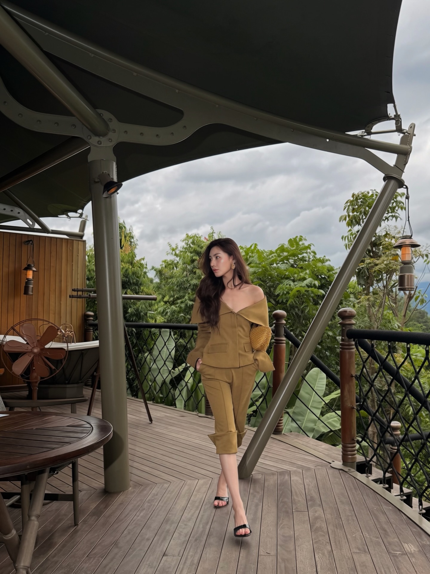 ดาว - พิมพ์ทอง วชิราคม