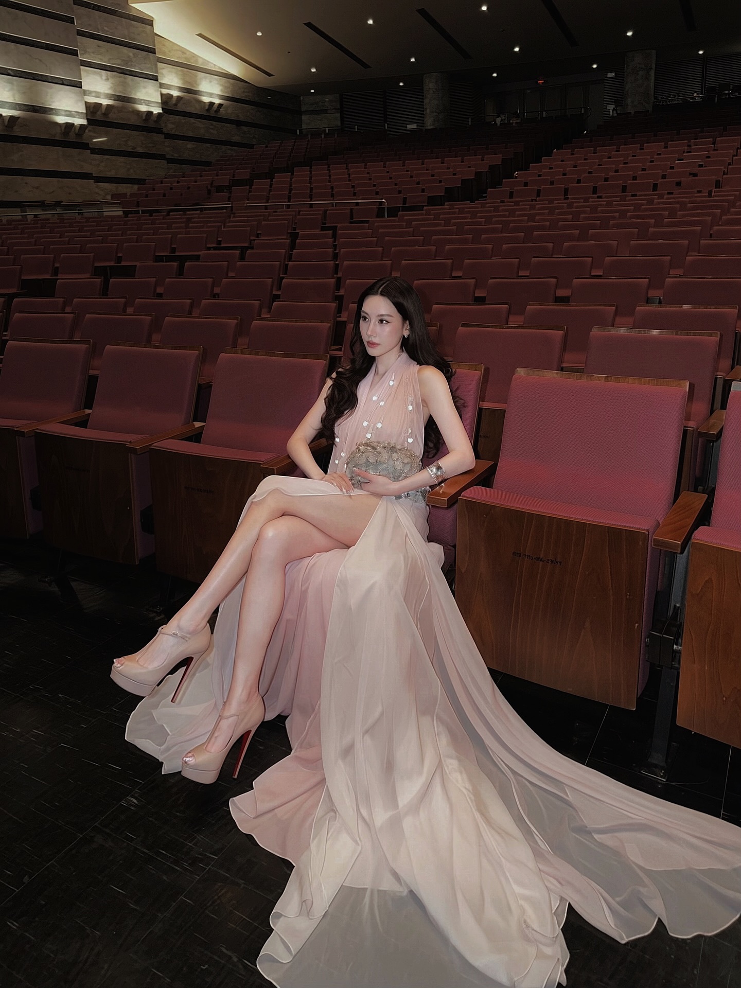 ดาว - พิมพ์ทอง วชิราคม