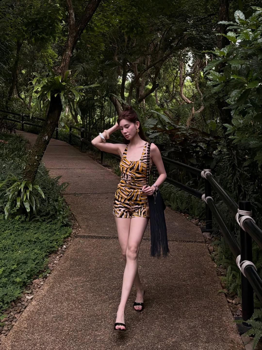 ดาว - พิมพ์ทอง วชิราคม