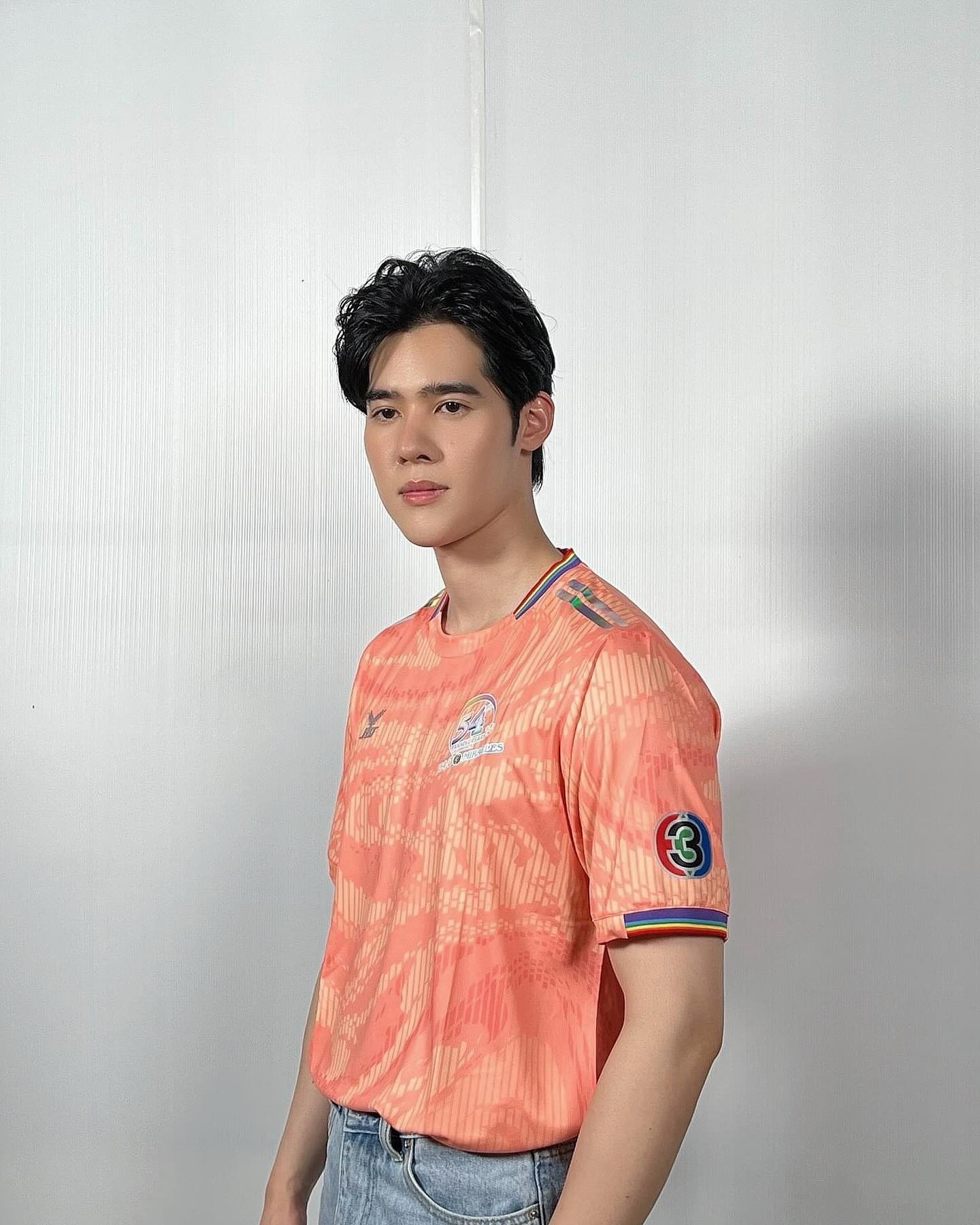 เฟริสท์ - ภาราดา ชัชวาลโชติกุล