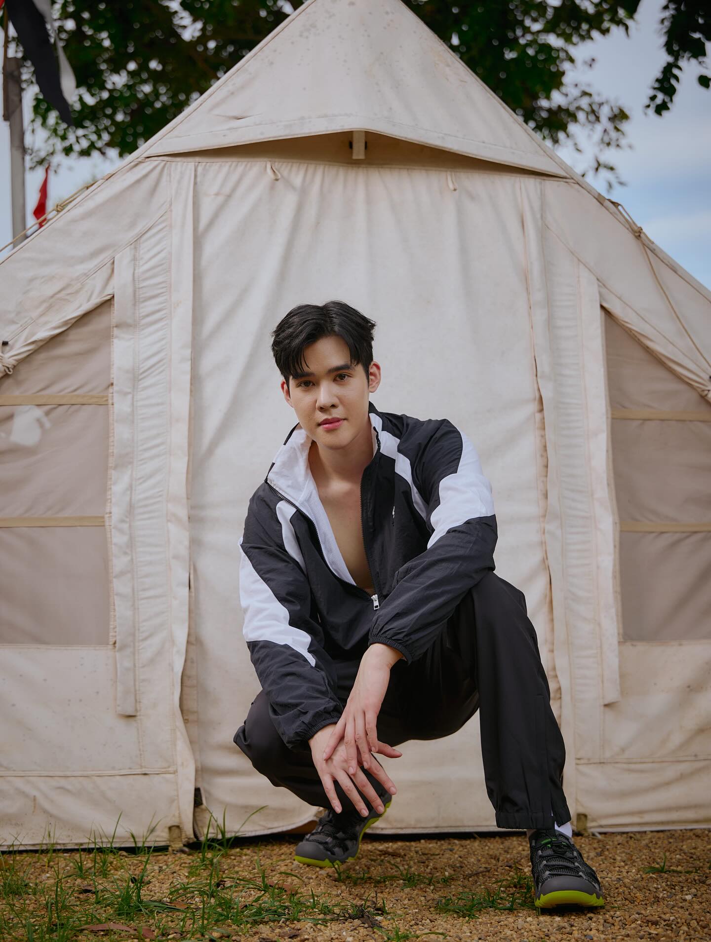 เฟริสท์ - ภาราดา ชัชวาลโชติกุล