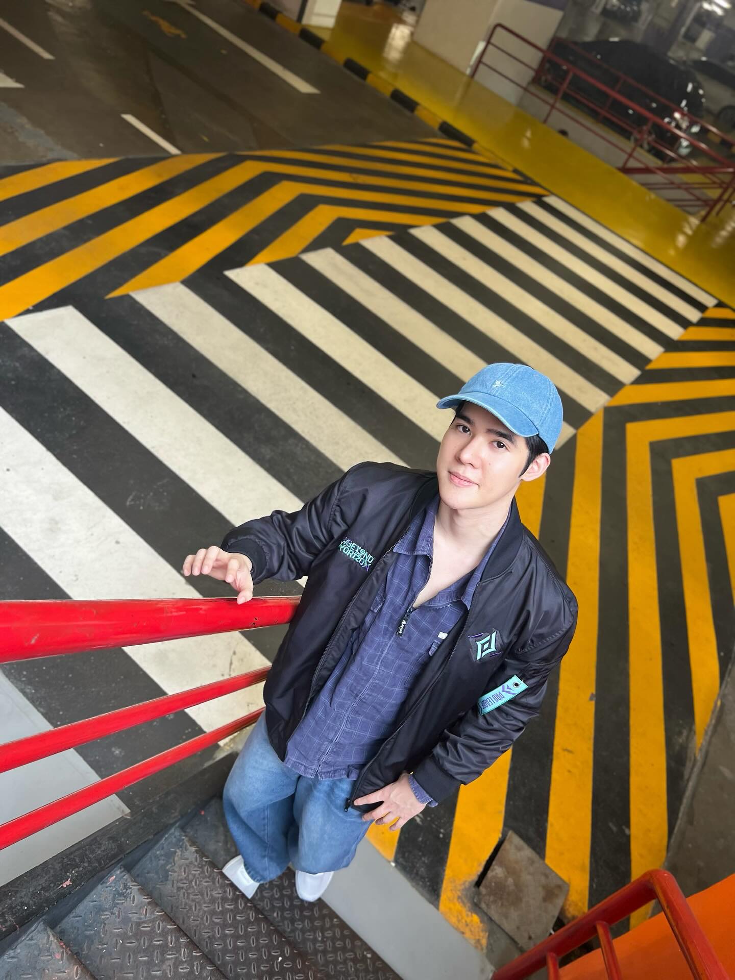 เฟริสท์ - ภาราดา ชัชวาลโชติกุล