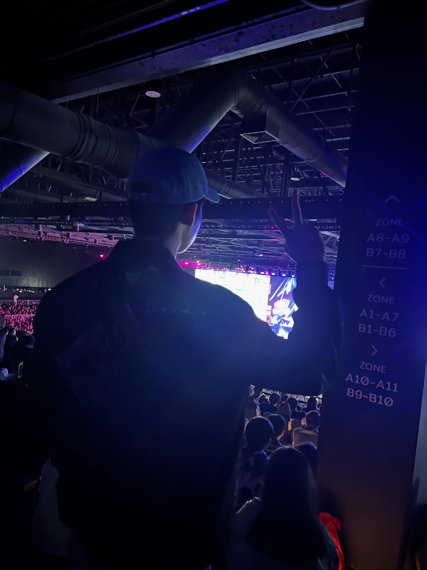 เฟริสท์ - ภาราดา ชัชวาลโชติกุล