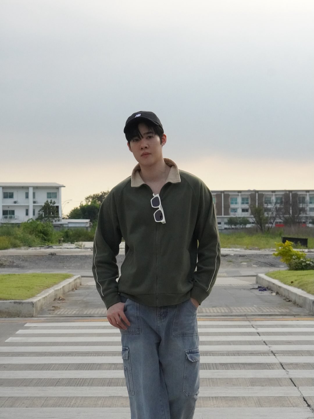 เฟริสท์ - ภาราดา ชัชวาลโชติกุล