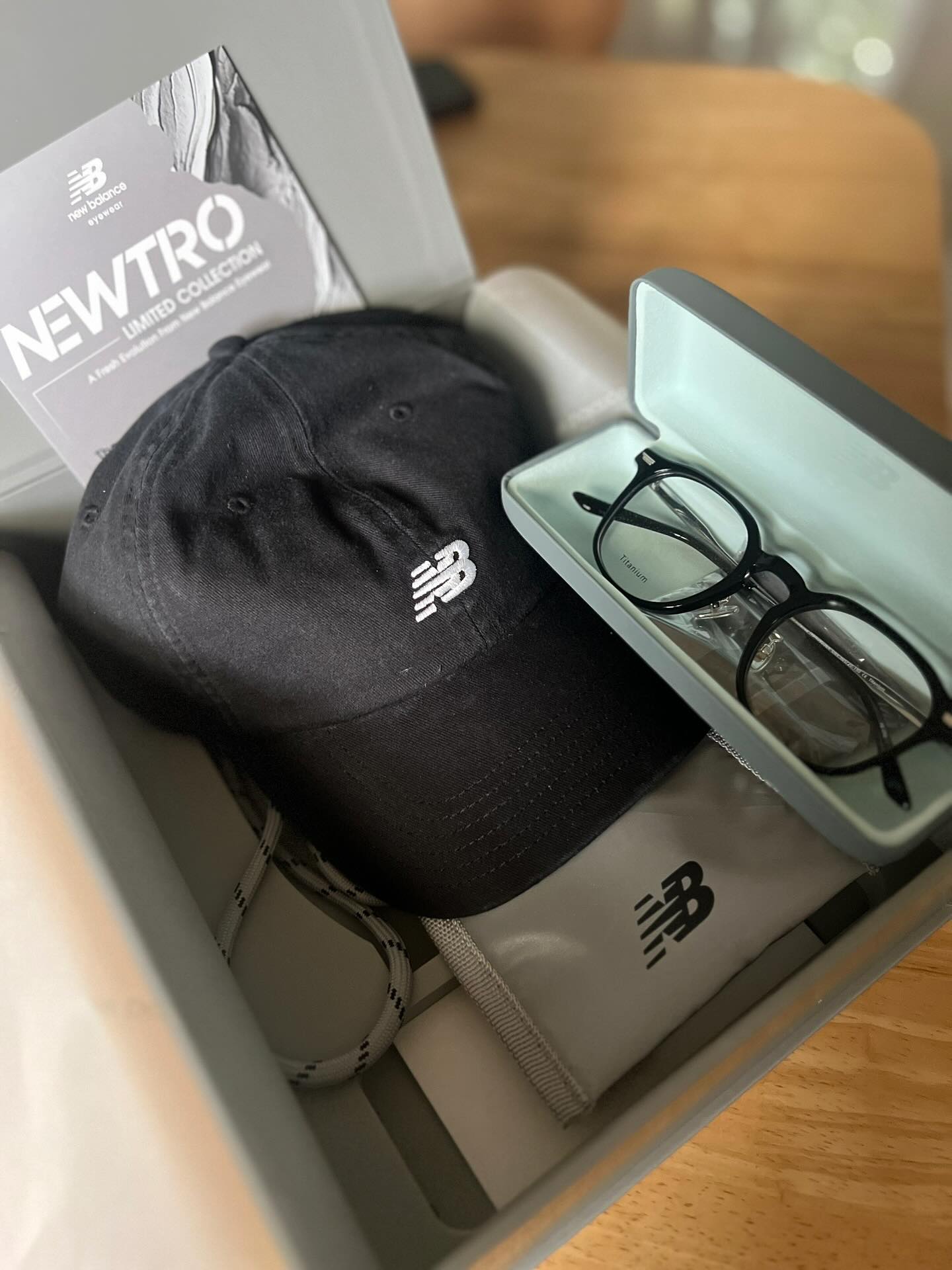 เฟริสท์ - ภาราดา ชัชวาลโชติกุล