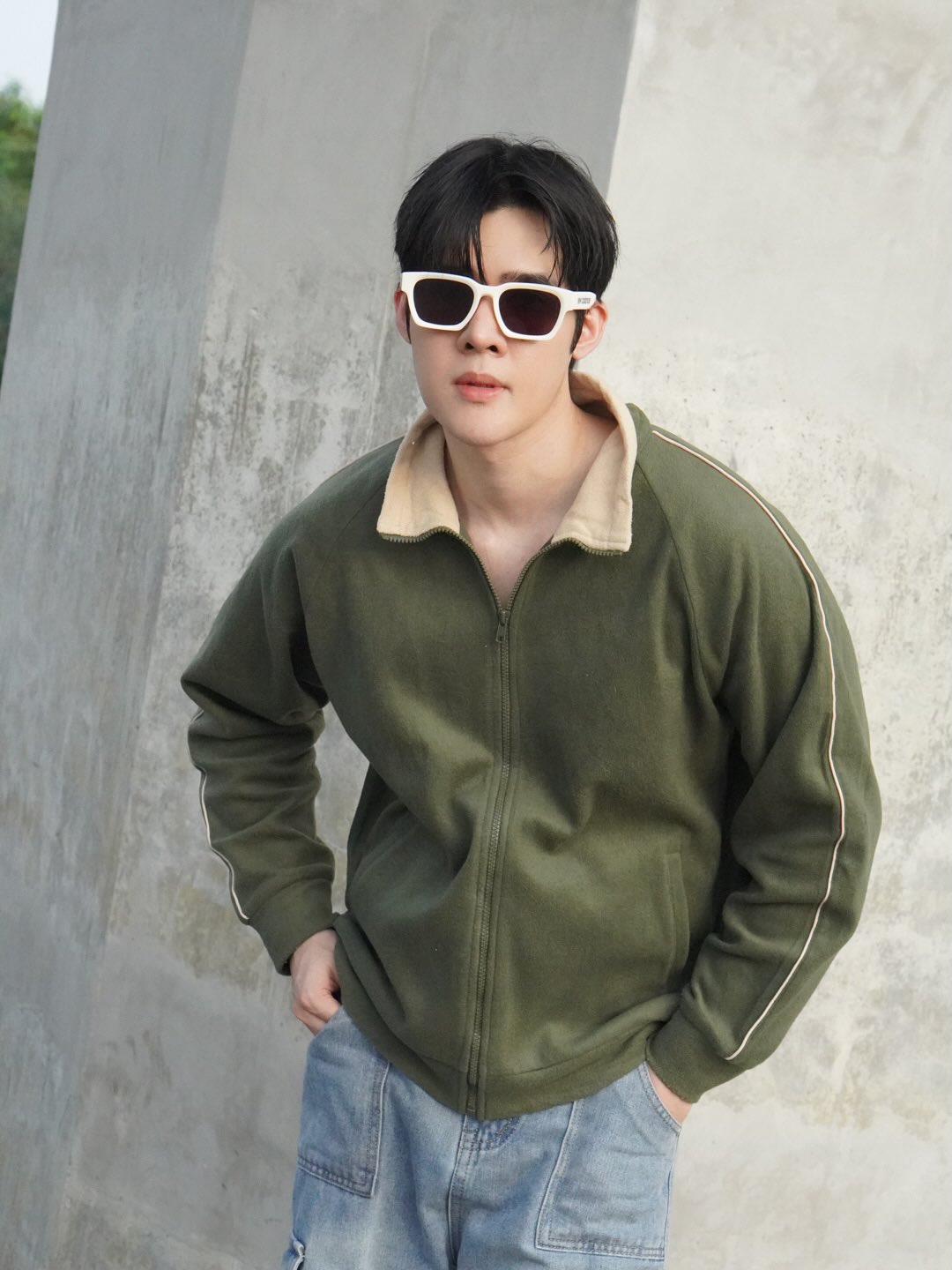 เฟริสท์ - ภาราดา ชัชวาลโชติกุล