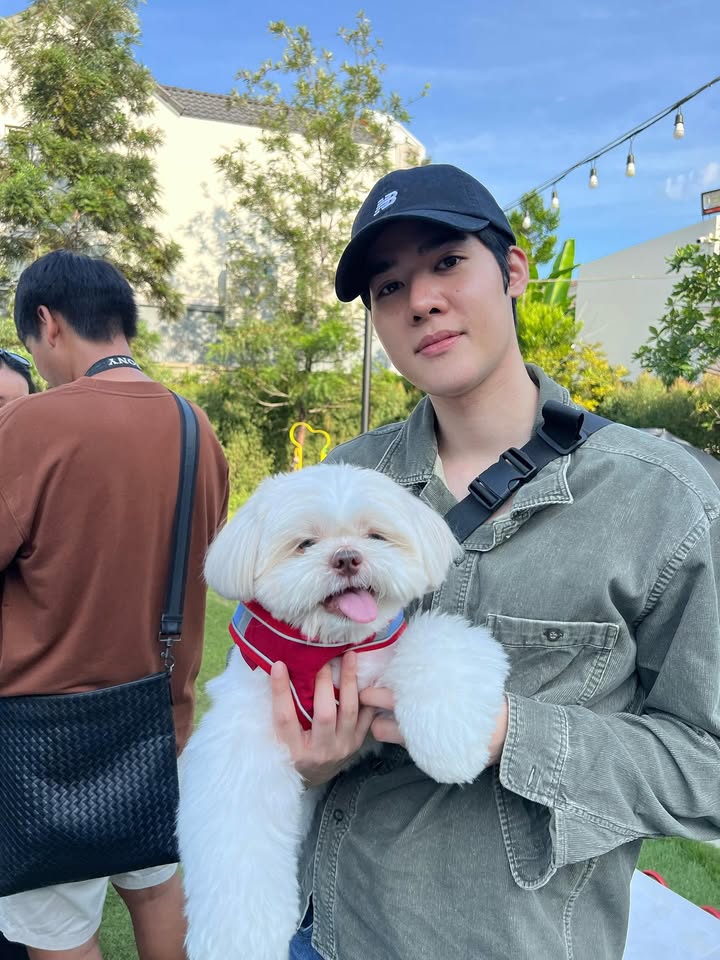 เฟริสท์ - ภาราดา ชัชวาลโชติกุล