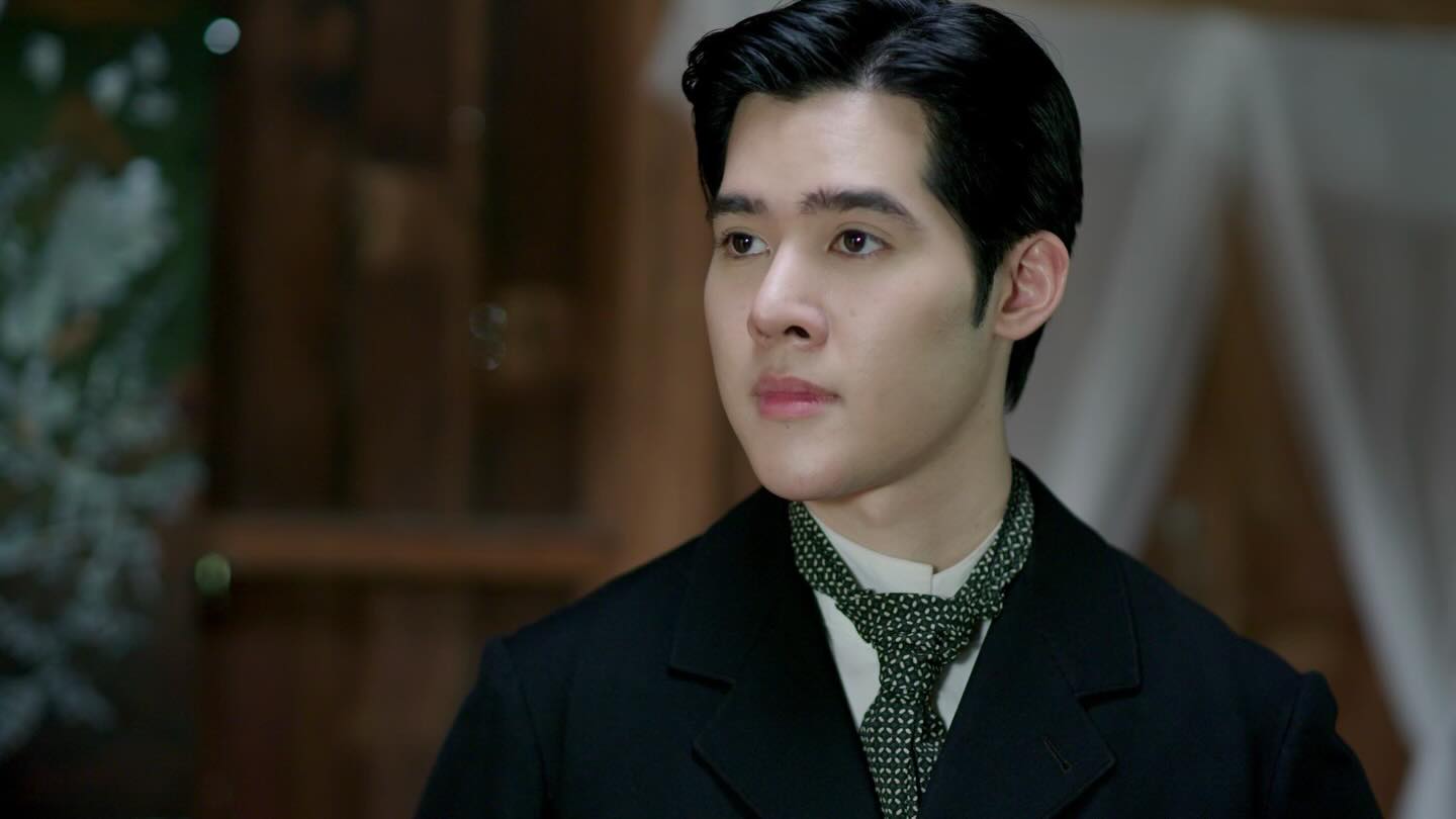 เฟริสท์ - ภาราดา ชัชวาลโชติกุล