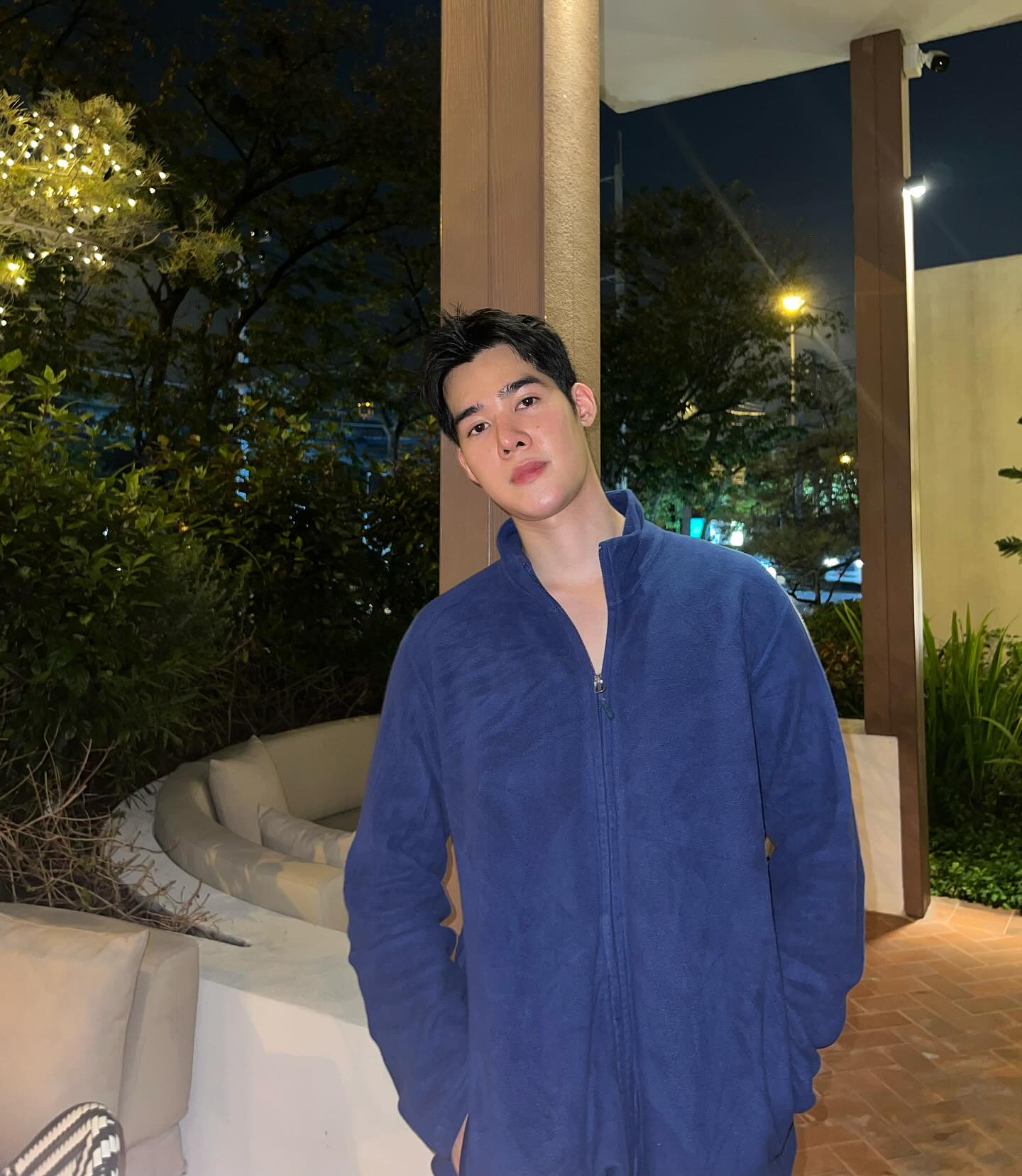 เฟริสท์ - ภาราดา ชัชวาลโชติกุล