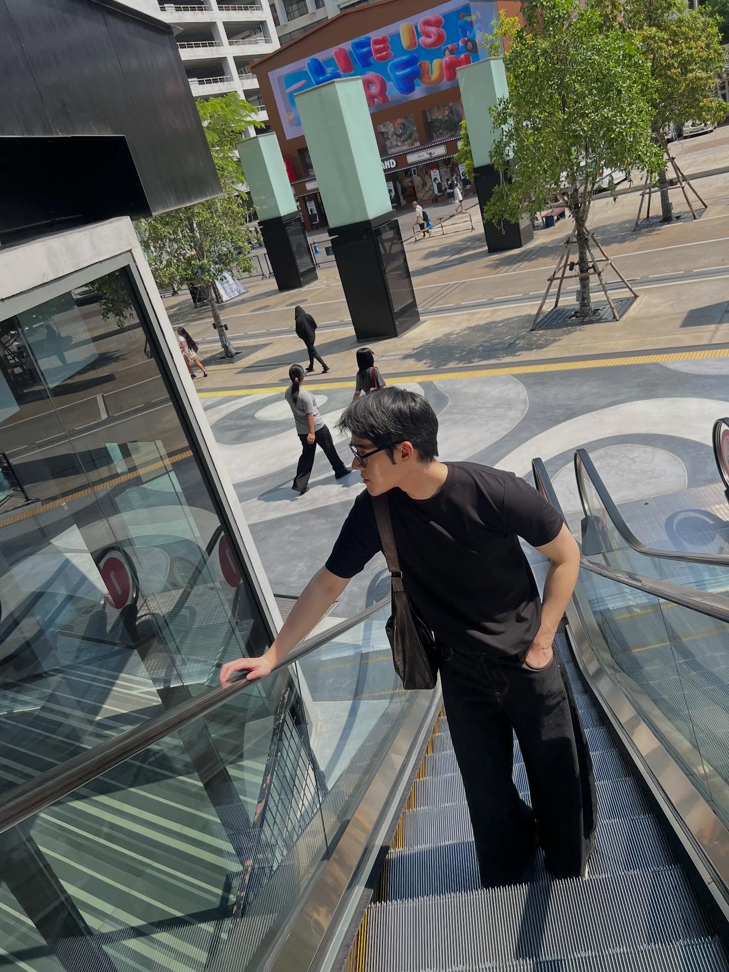 เฟริสท์ - ภาราดา ชัชวาลโชติกุล