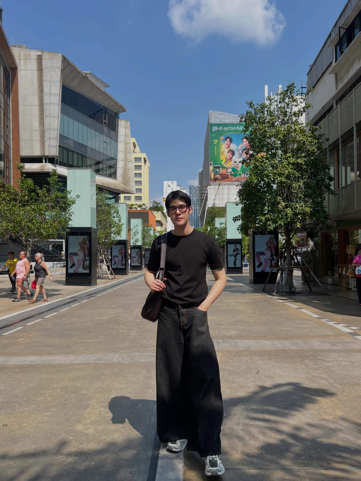 เฟริสท์ - ภาราดา ชัชวาลโชติกุล