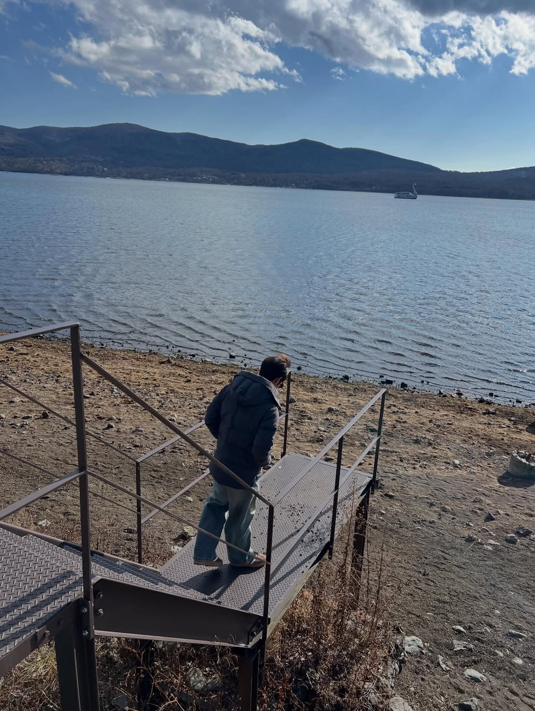 เจ็ท - ภัทร์ไพบูลย์ โอภาสสุวรรณ