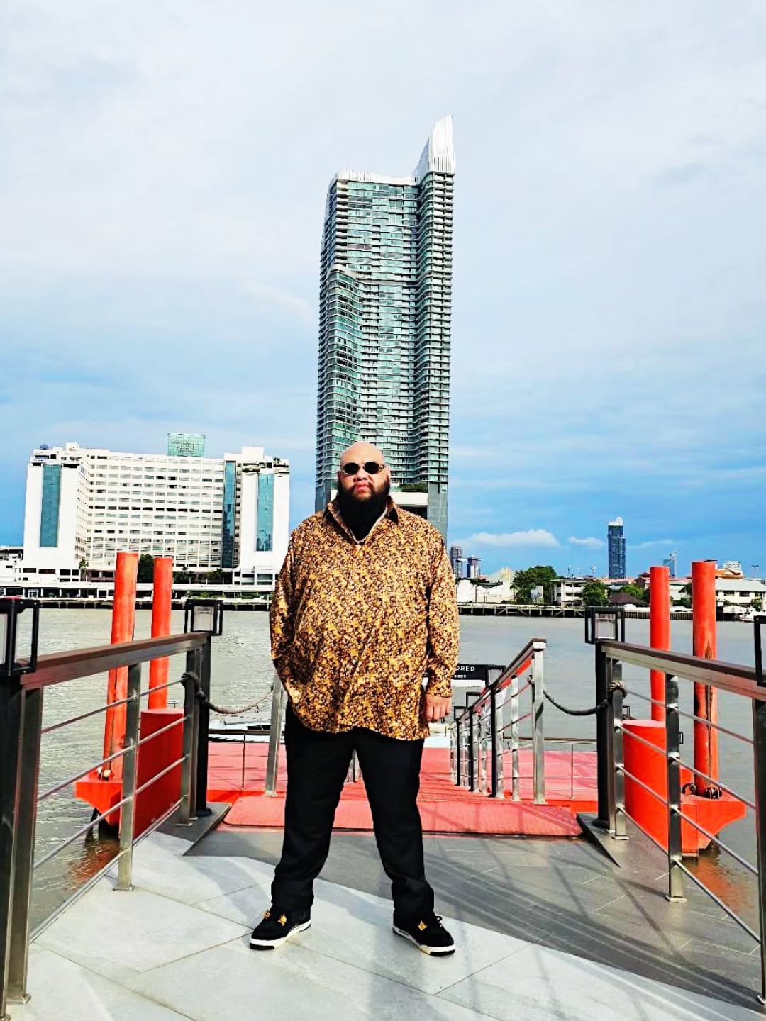 กอล์ฟ - ณัฐวุฒิ ศรีหมอก