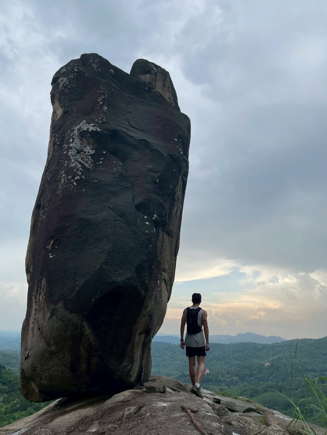 ไบร์ท - นรภัทร วิไลพันธุ์