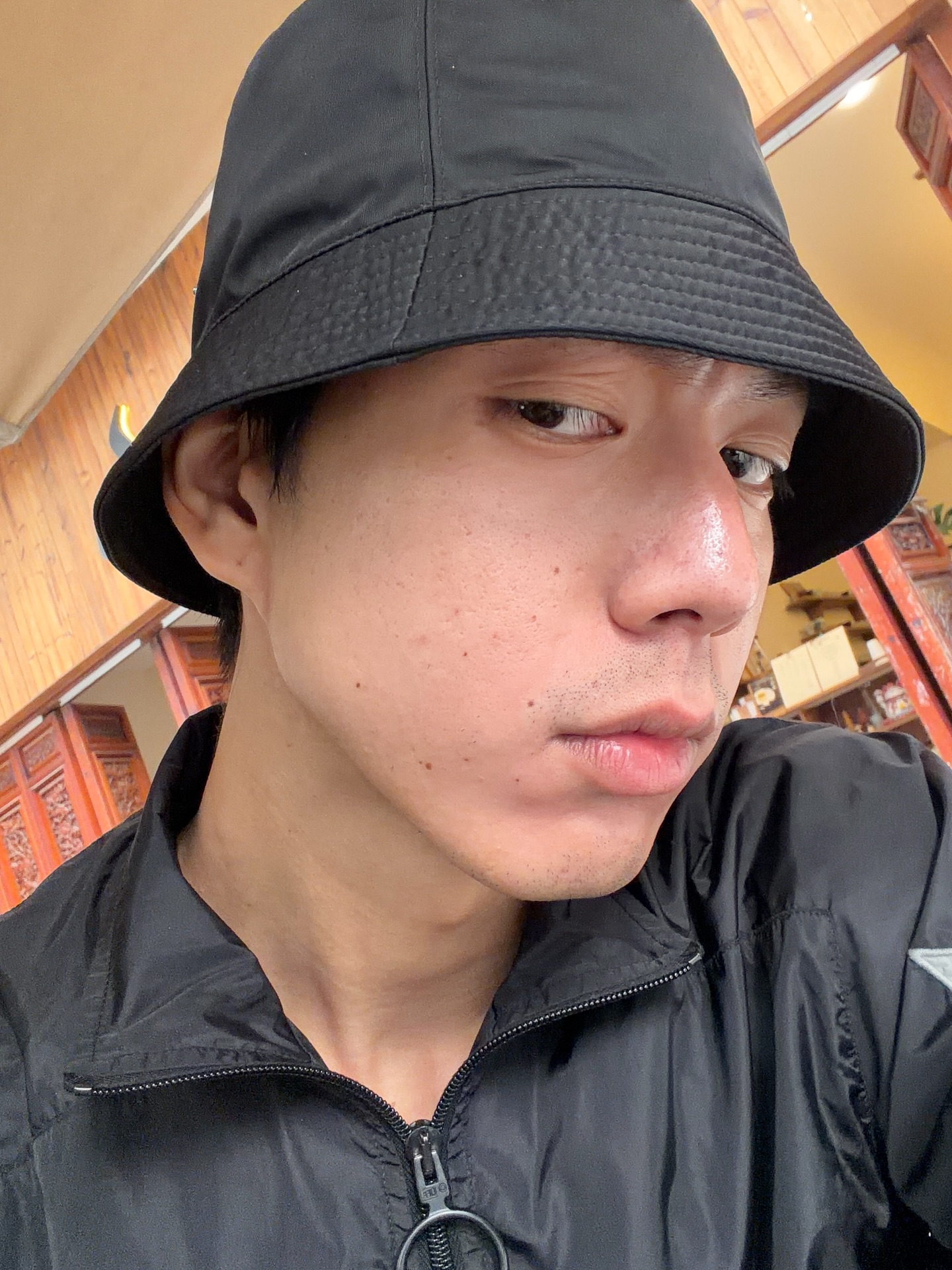 ไบร์ท - นรภัทร วิไลพันธุ์