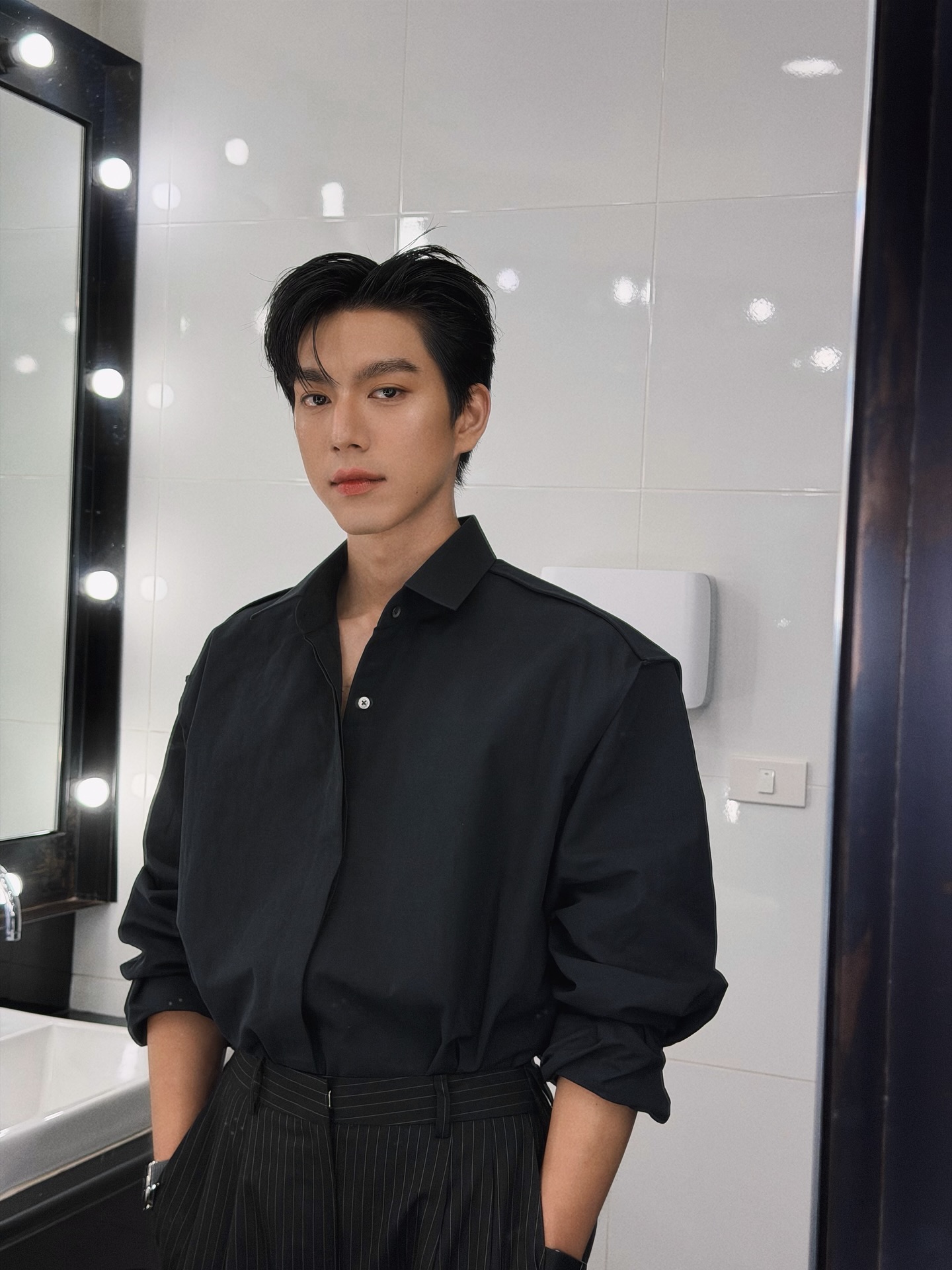 ไบร์ท - นรภัทร วิไลพันธุ์