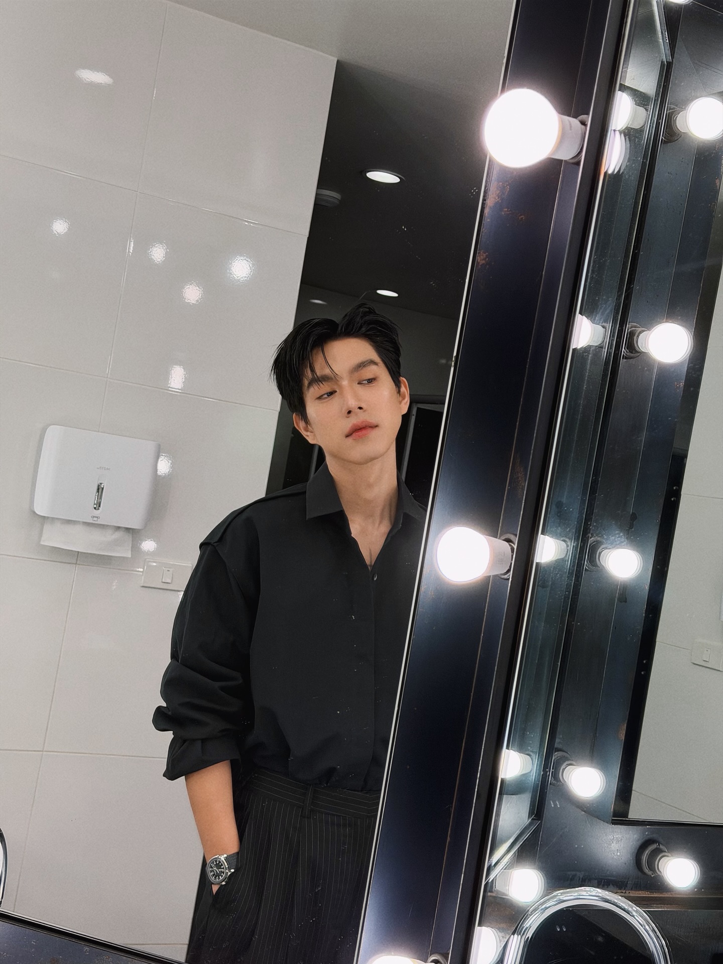 ไบร์ท - นรภัทร วิไลพันธุ์