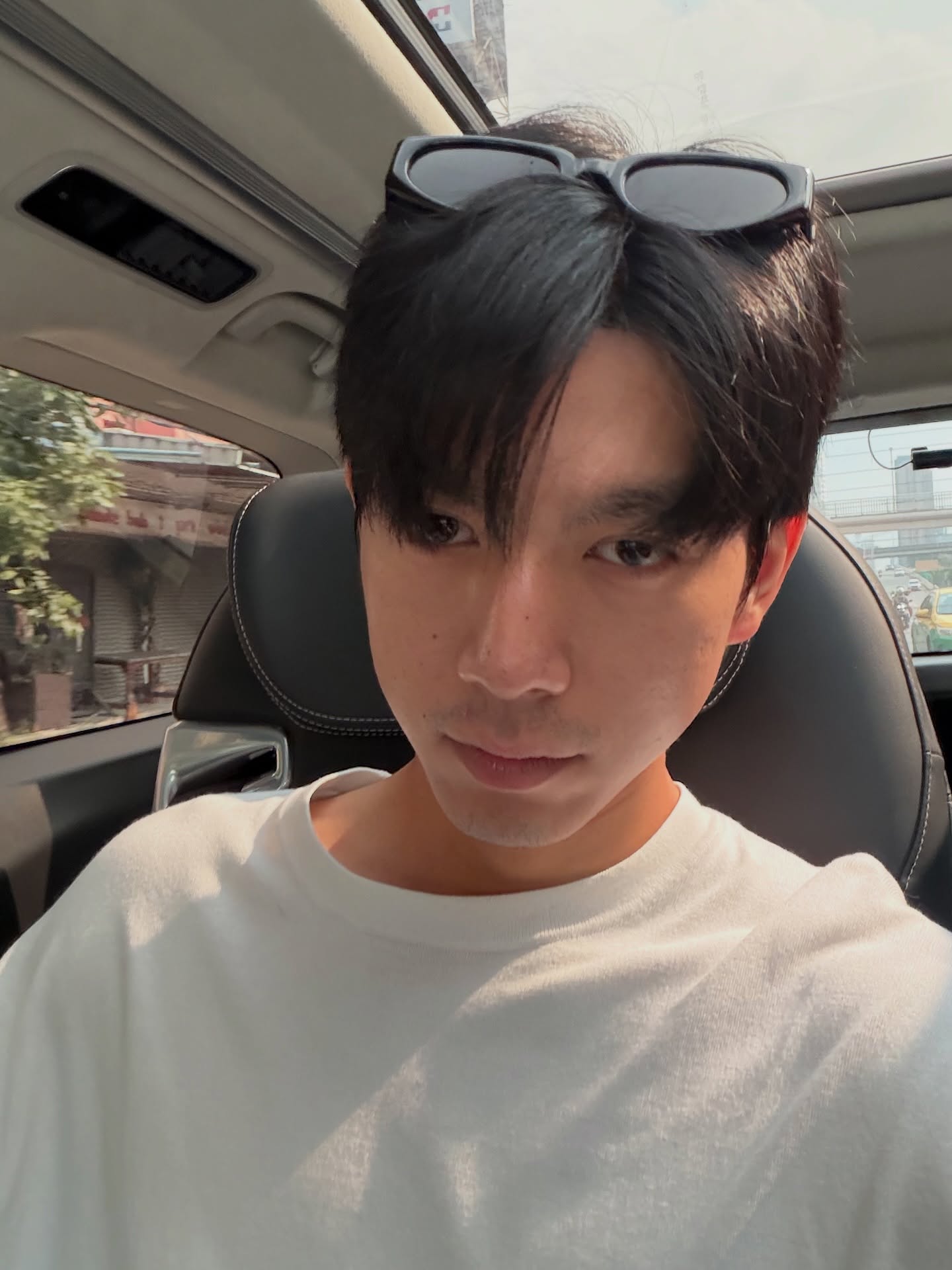 ไบร์ท - นรภัทร วิไลพันธุ์