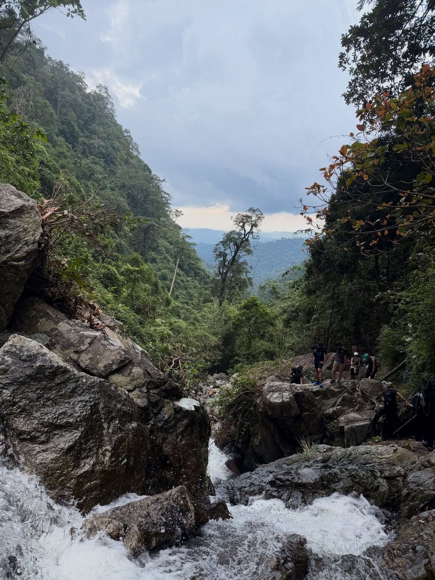 ไบร์ท - นรภัทร วิไลพันธุ์