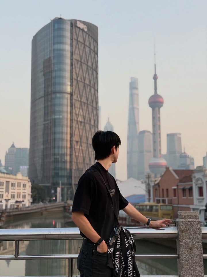 ไบร์ท - นรภัทร วิไลพันธุ์