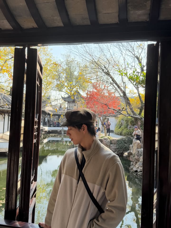 ไบร์ท - นรภัทร วิไลพันธุ์