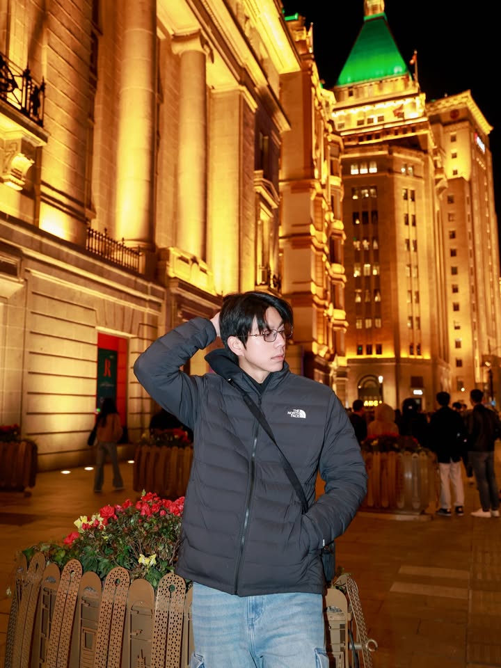 ไบร์ท - นรภัทร วิไลพันธุ์