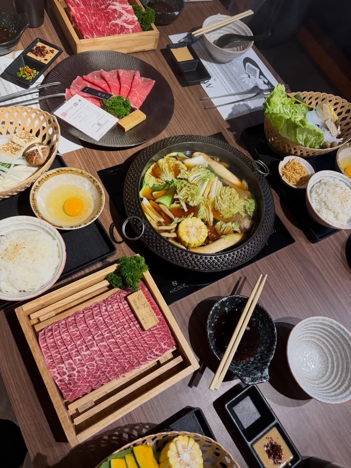 ไบร์ท - นรภัทร วิไลพันธุ์