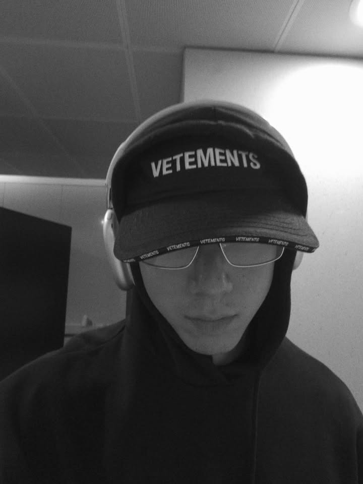 ไบร์ท - นรภัทร วิไลพันธุ์