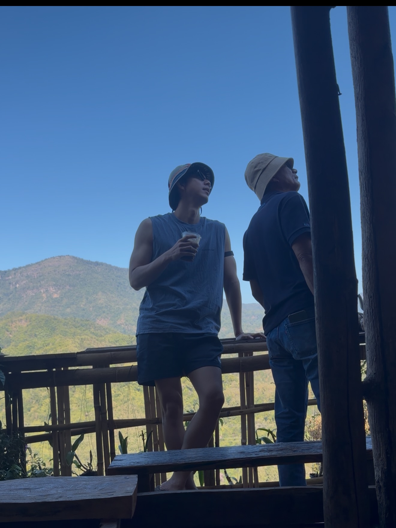 ไบร์ท - นรภัทร วิไลพันธุ์