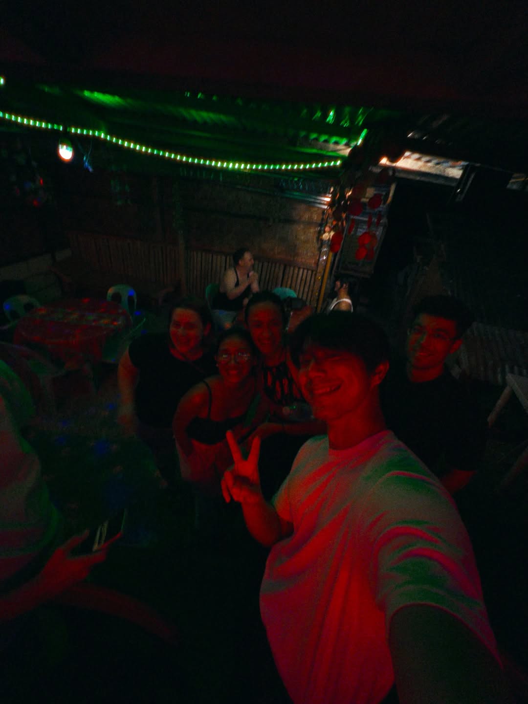 ไบร์ท - นรภัทร วิไลพันธุ์