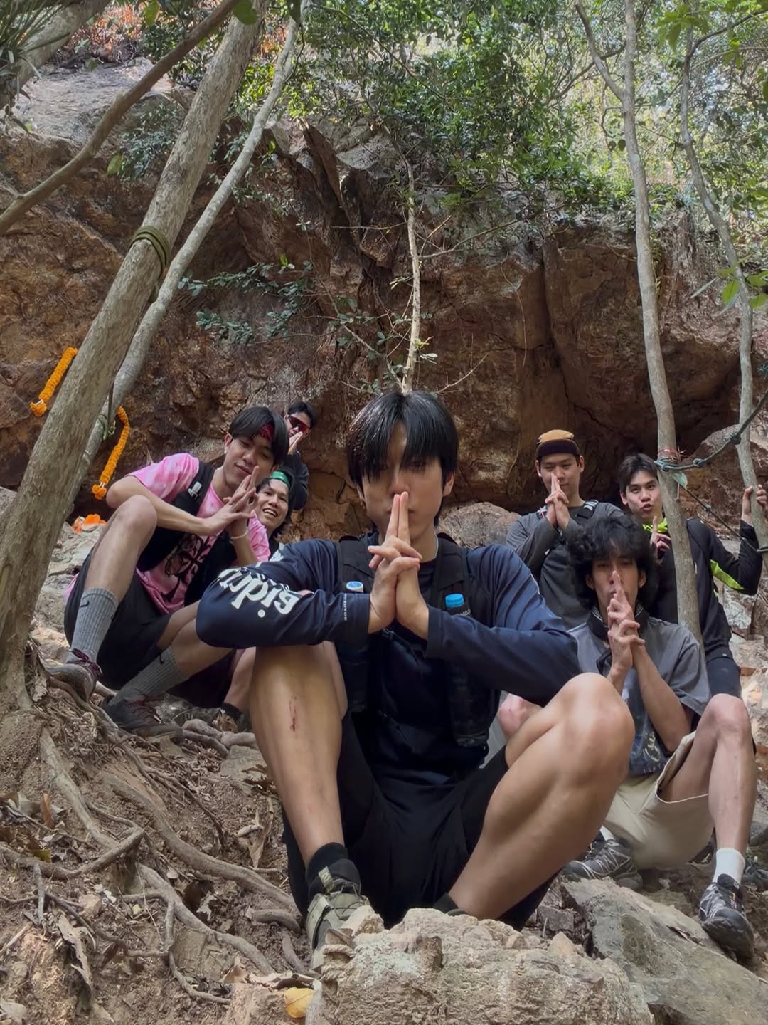 ไบร์ท - นรภัทร วิไลพันธุ์