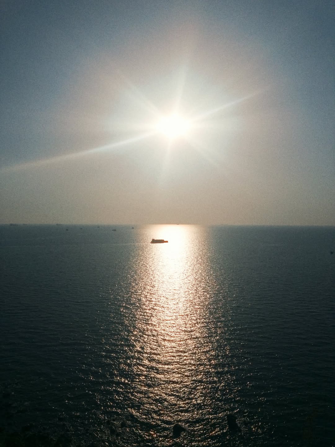 ไบร์ท - นรภัทร วิไลพันธุ์