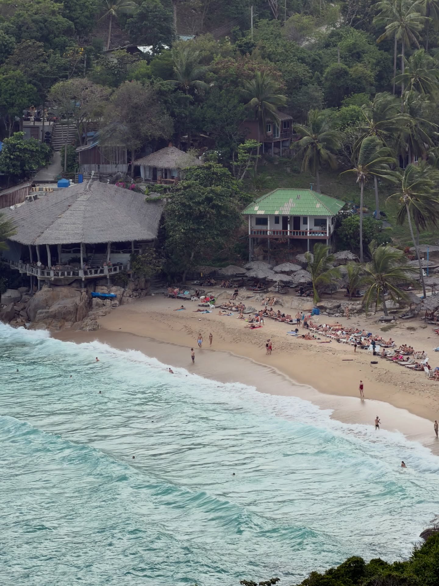 ไบร์ท - นรภัทร วิไลพันธุ์