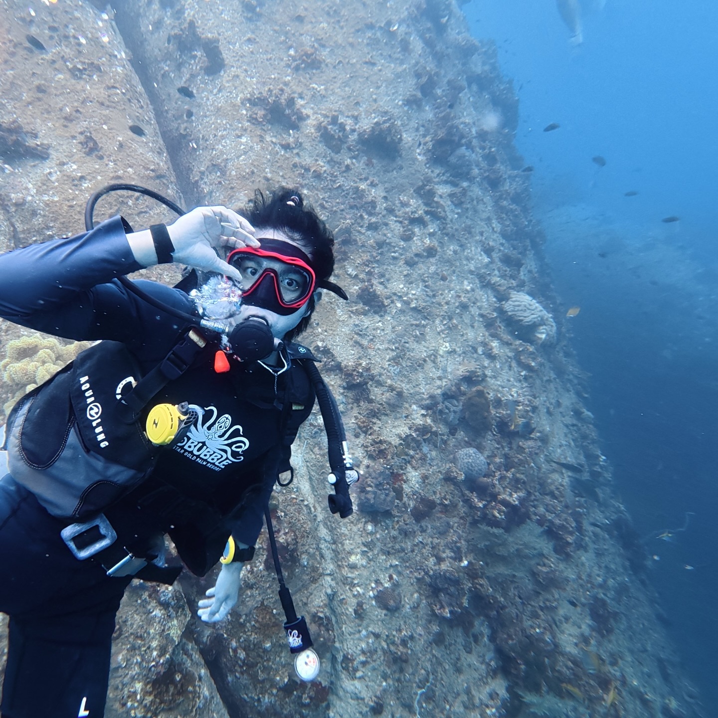 ไบร์ท - นรภัทร วิไลพันธุ์