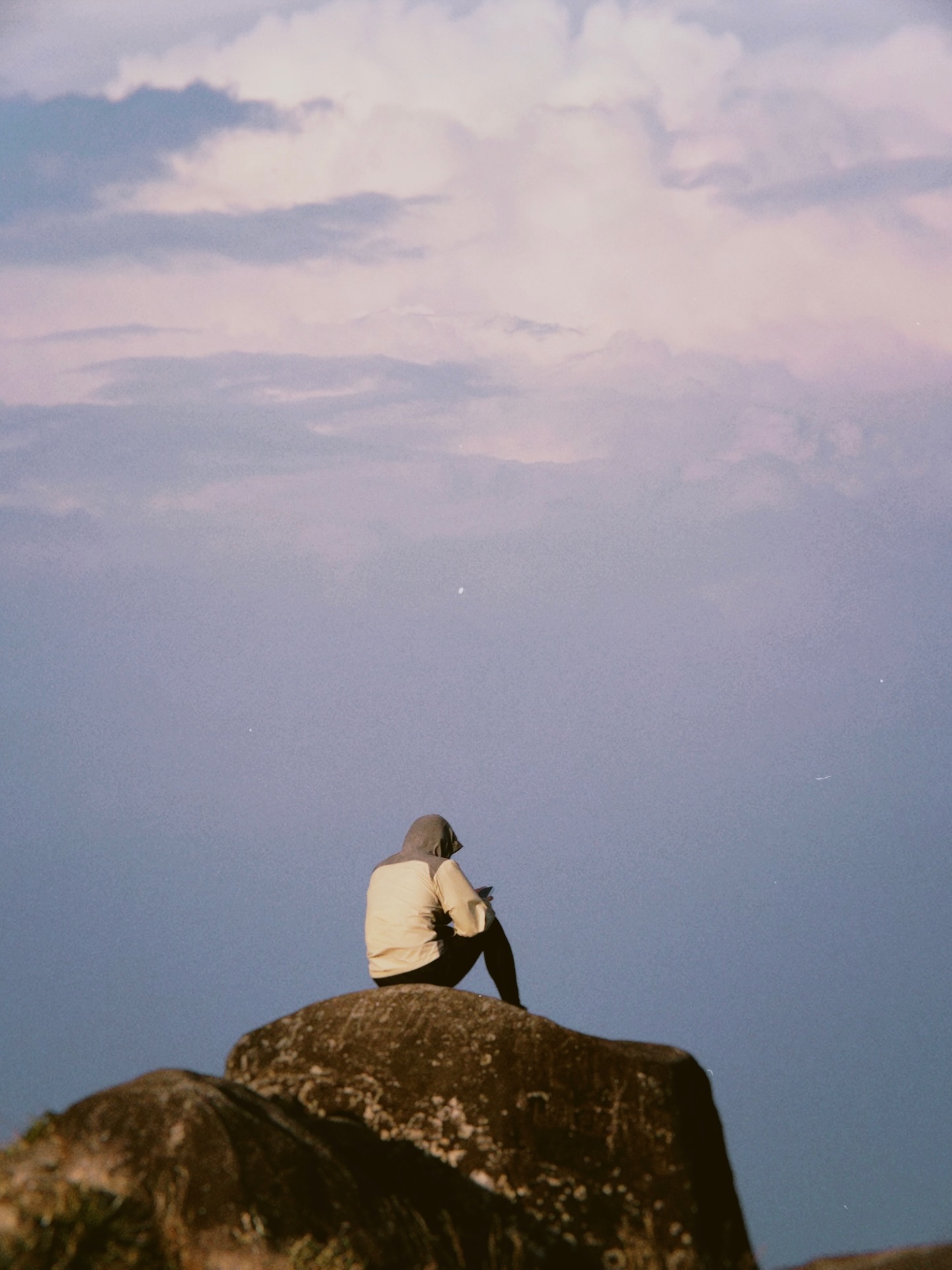 ไบร์ท - นรภัทร วิไลพันธุ์