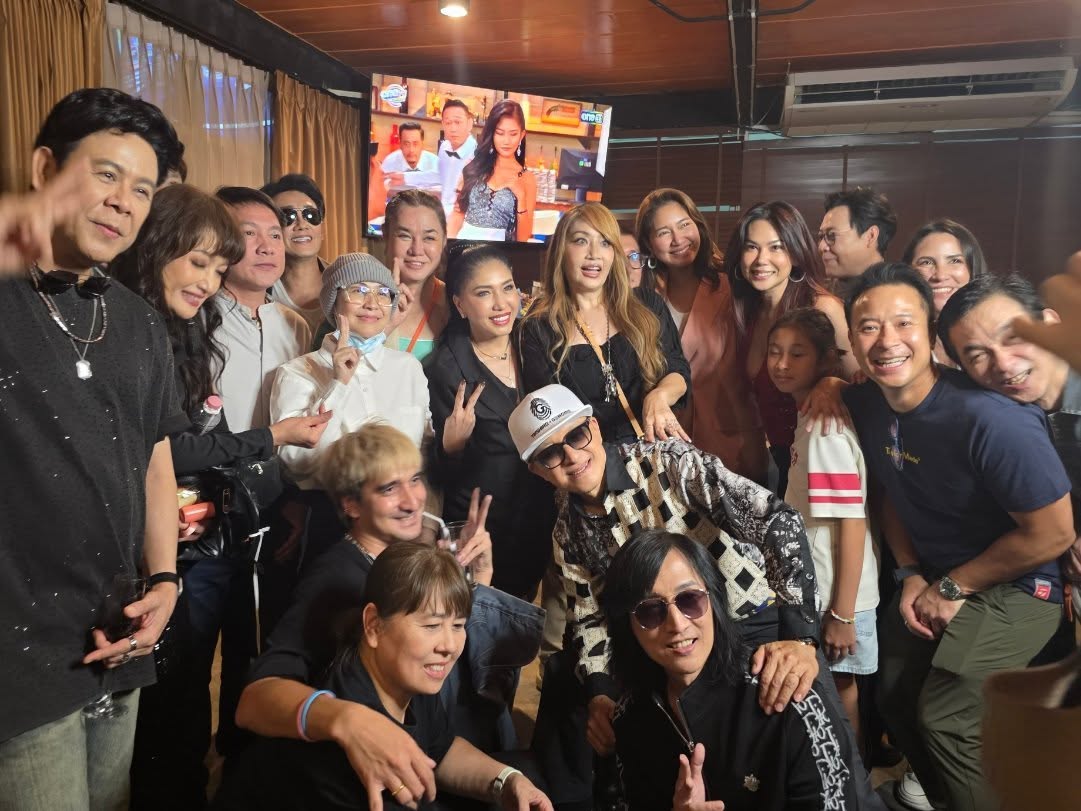 เบนซ์ - พรชิตา ณ สงขลา