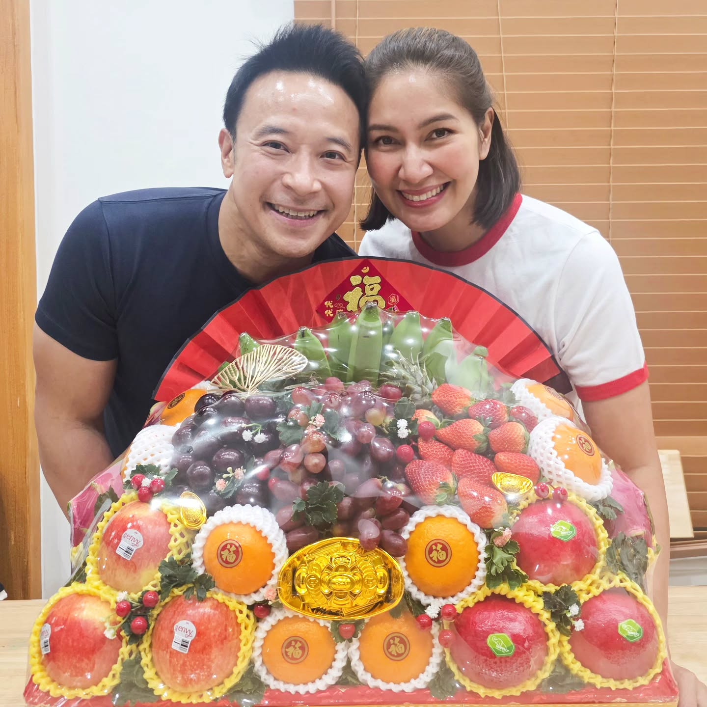 เบนซ์ - พรชิตา ณ สงขลา