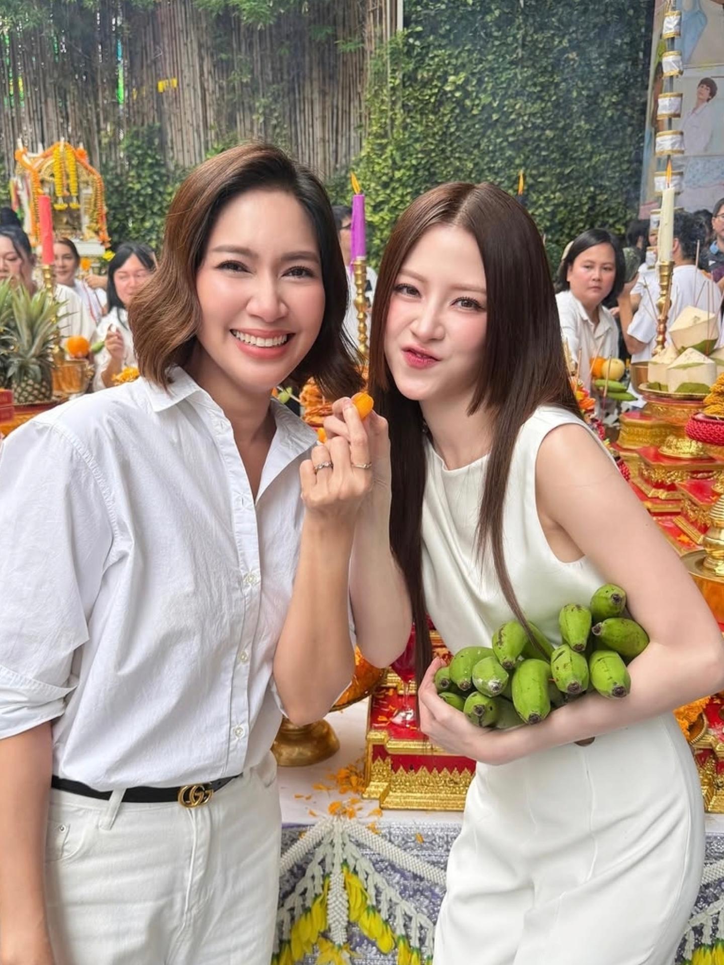 เบนซ์ - พรชิตา ณ สงขลา