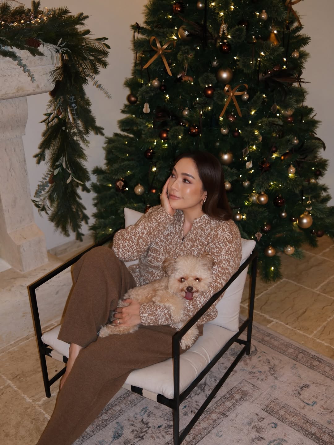 โมเม - นภัสสร บุรณศิริ