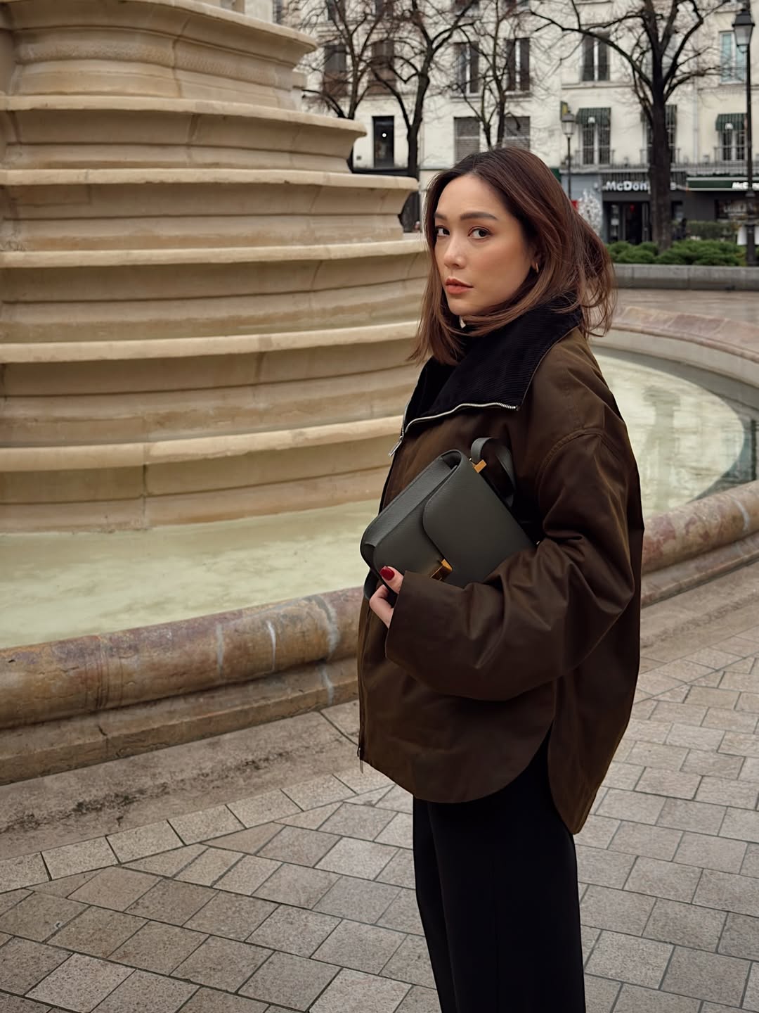 โมเม - นภัสสร บุรณศิริ